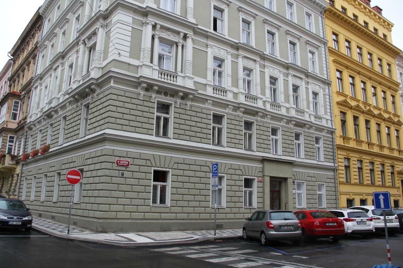 Apartment Vltava Prag Eksteriør billede